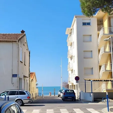 The Driant Is 50m And 150m From The Center Apartment *